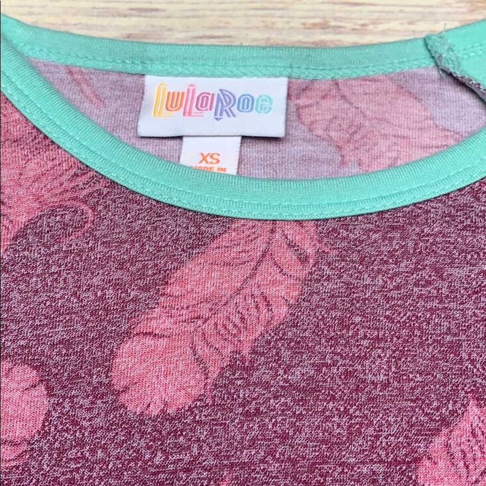 Lularoe Feather XS Randy - Picture 2 of 3